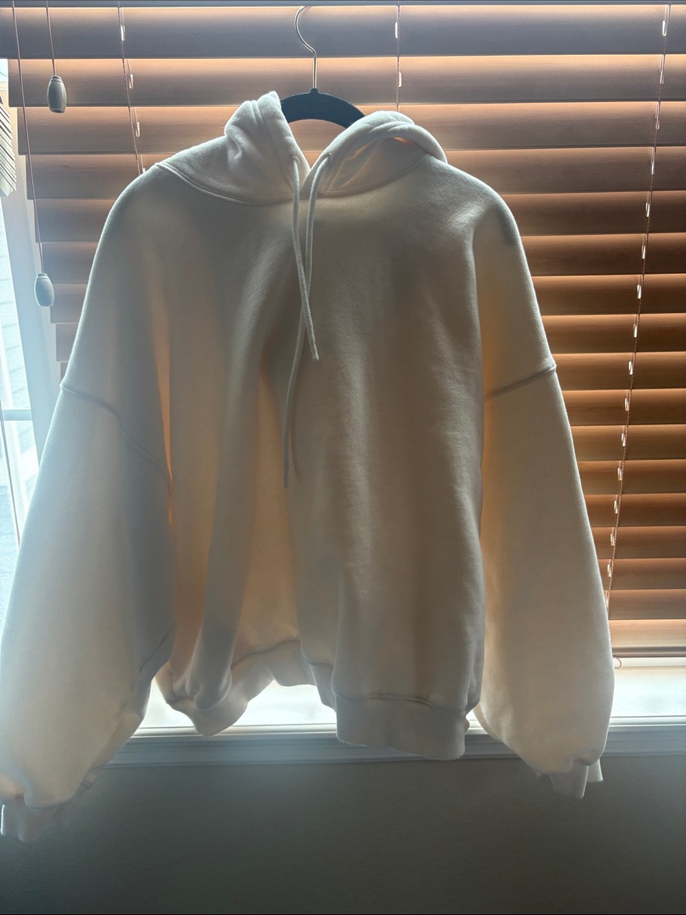 Aritzia Cream Oversized Hooded Sweatshirt
